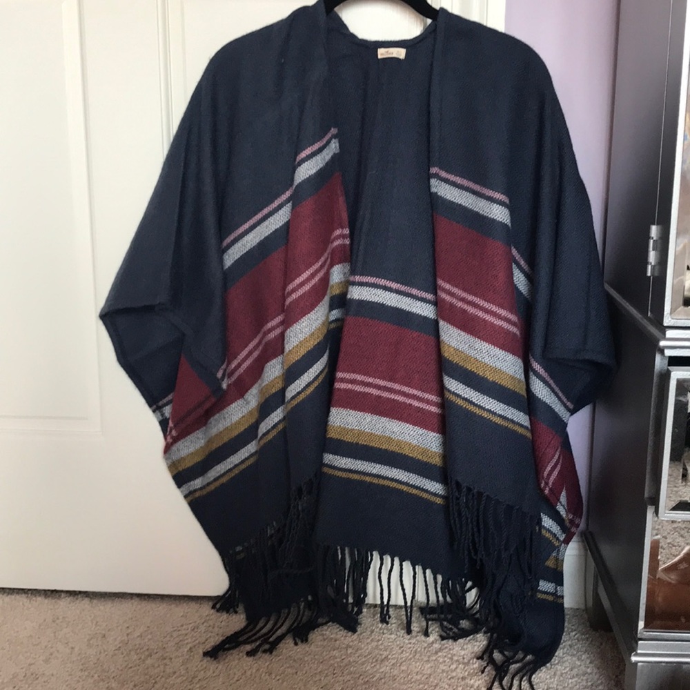 Hollister shrug/poncho